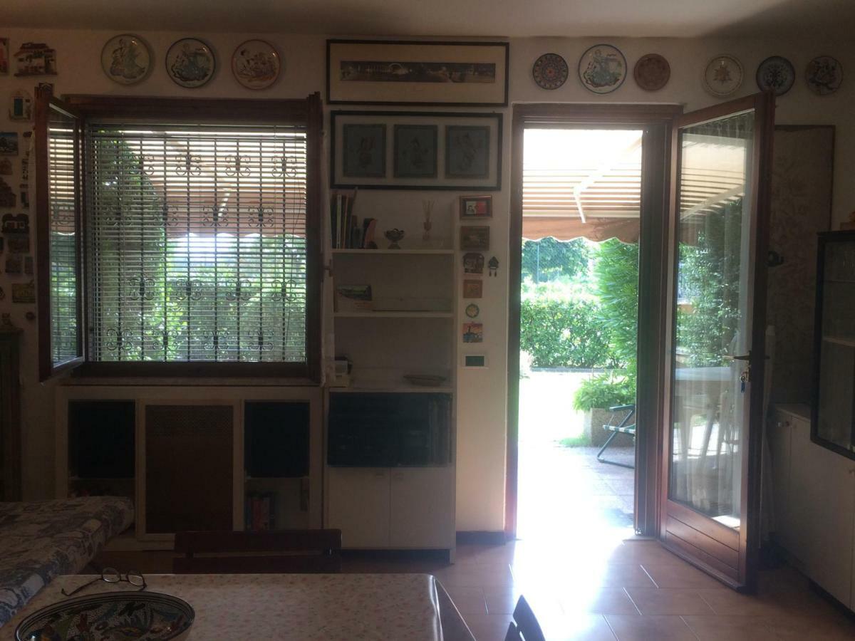 Appartamento Dei Salici Lazise Exterior foto
